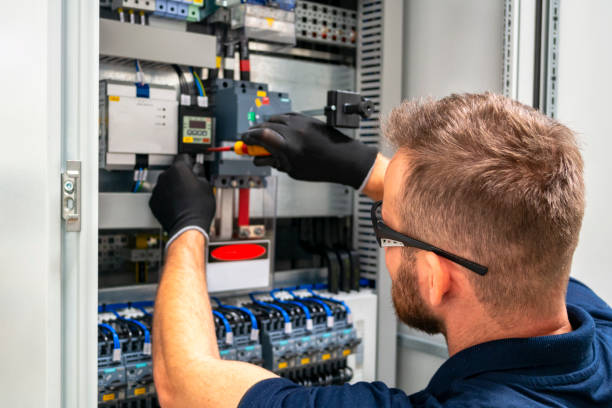 Best Affordable Emergency Electrician  in Canutillo, TX